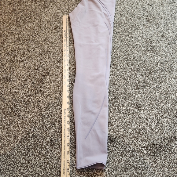 Lululemon Get In Line Super High Rise Tight 28" Size 8 - Picture 8 of 8